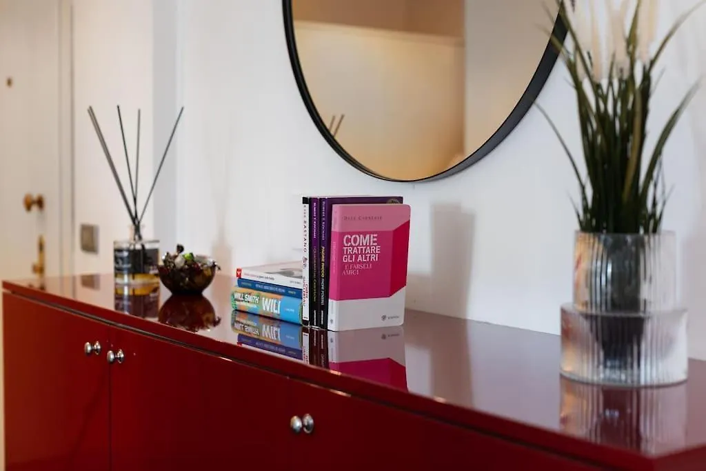 Apartment Milan Cathedral-Central 5*Skyline M3 Italy